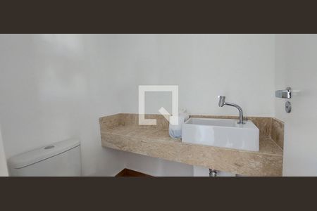 Apartamento à venda com 133m², 3 quartos e 3 vagasBanheiro social 