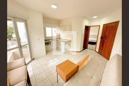 Sala/Cozinha de apartamento para alugar com 1 quarto, 40m² em Jurerê, Florianópolis