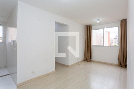 Sala de apartamento para alugar com 2 quartos, 44m² em Cambuci, São Paulo