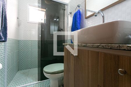 Casa à venda com 180m², 3 quartos e 2 vagasBanheiro da Suíte 2