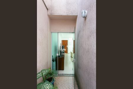 Jardim de Inverno de casa à venda com 3 quartos, 180m² em Vila Carrão, São Paulo