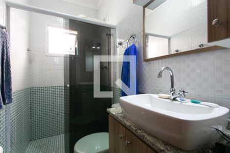 Casa à venda com 180m², 3 quartos e 2 vagasBanheiro da Suíte 2