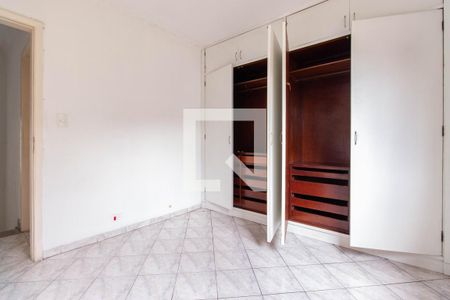 Casa à venda com 220m², 4 quartos e 4 vagasQuarto 