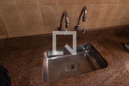 Casa à venda com 220m², 4 quartos e 4 vagasCozinha 