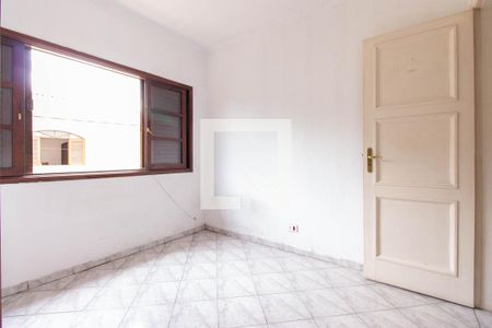 Casa à venda com 220m², 4 quartos e 4 vagasQuarto 