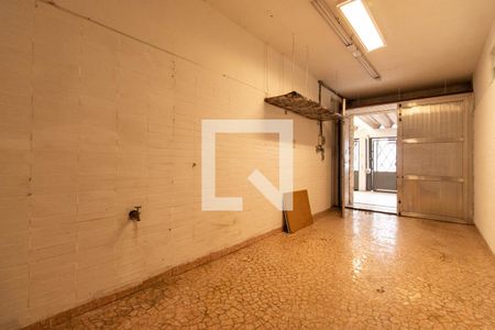 Casa à venda com 220m², 4 quartos e 4 vagasÁrea externa 