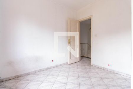 Casa à venda com 220m², 4 quartos e 4 vagasQuarto 