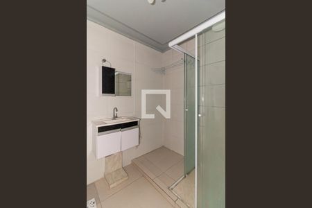 Banheiro de kitnet/studio para alugar com 1 quarto, 29m² em Campos Elíseos, São Paulo