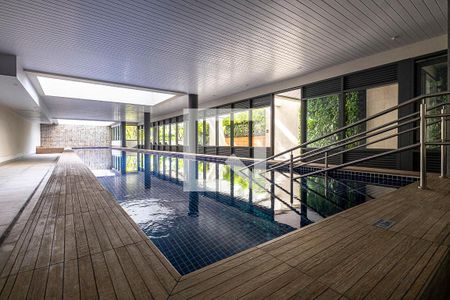 Studio para alugar com 33m², 1 quarto e sem vaga Studio para alugar com 33m², 1 quarto e sem vagaPiscina