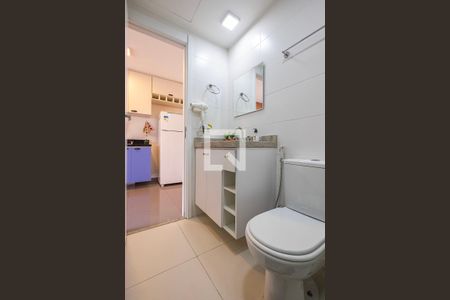 Studio para alugar com 33m², 1 quarto e sem vaga Studio para alugar com 33m², 1 quarto e sem vagaBanheiro