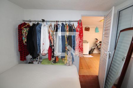 Casa à venda com 85m², 3 quartos e 3 vagasÁrea de Serviço - Quarto