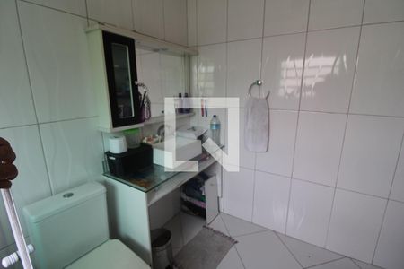Casa à venda com 85m², 3 quartos e 3 vagasQuarto 2 - Banheiro