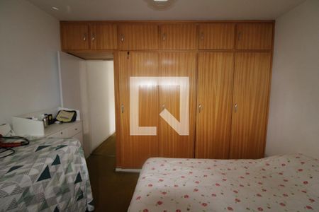 Quarto 1 de casa à venda com 3 quartos, 85m² em Vila Paiva, São Paulo