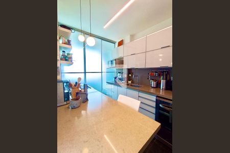 Cozinha americana  de apartamento à venda com 3 quartos, 140m² em Jardim Botânico, Rio de Janeiro
