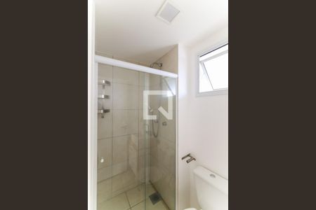 Apartamento à venda com 66m², 2 quartos e 2 vagasBanheiro Social