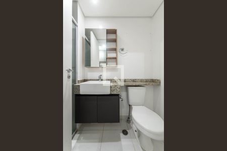 Banheiro de kitnet/studio à venda com 1 quarto, 22m² em Jardim das Acácias, São Paulo