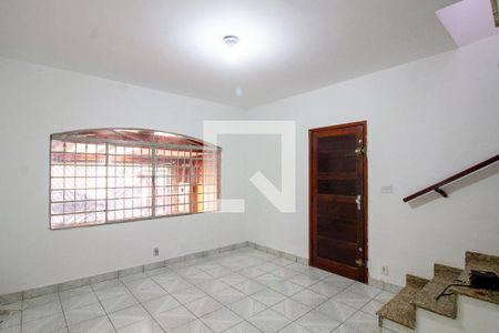 Sala de casa para alugar com 3 quartos, 150m² em Vila Augusta, Guarulhos