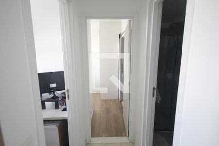 Corredor de apartamento para alugar com 2 quartos, 55m² em Liberdade, São Paulo