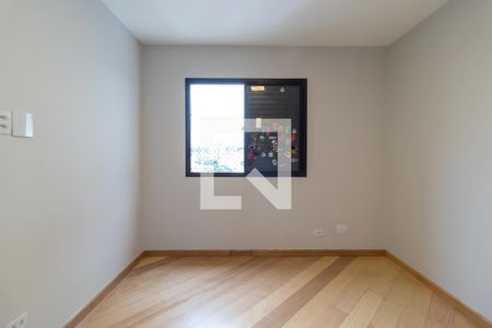 Apartamento à venda com 204m², 3 quartos e 3 vagasQuarto 3