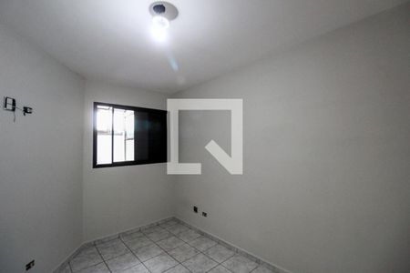 Casa de condomínio à venda com 155m², 3 quartos e 2 vagasQuarto 2