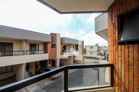 Casa de condomínio à venda com 155m², 3 quartos e 2 vagasVaranda