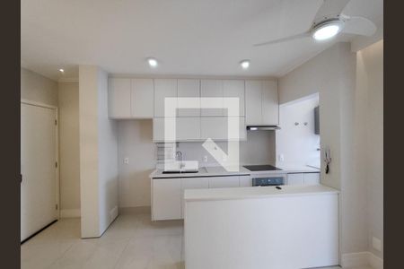 Sala de apartamento à venda com 2 quartos, 66m² em Vila Cordeiro, São Paulo