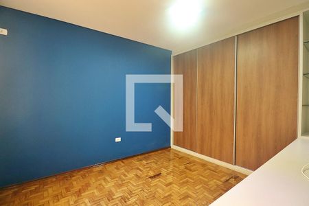 Casa à venda com 393m², 4 quartos e 2 vagasQuarto 2