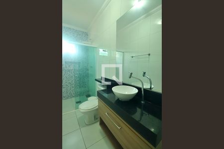 Casa à venda com 393m², 4 quartos e 2 vagasBanheiro Social