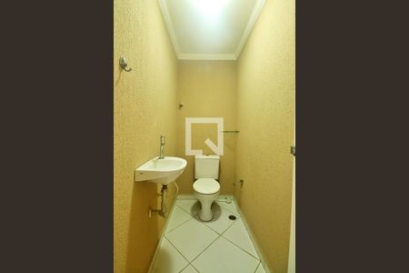 Casa à venda com 393m², 4 quartos e 2 vagasLavabo