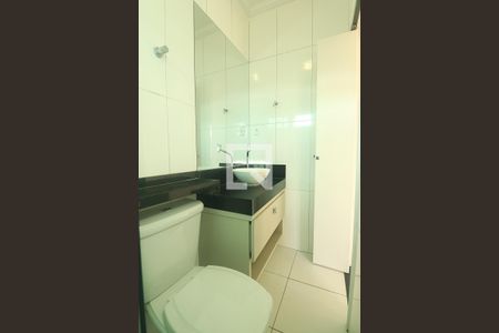 Casa à venda com 393m², 4 quartos e 2 vagasSuíte - Banheiro do Quarto 1