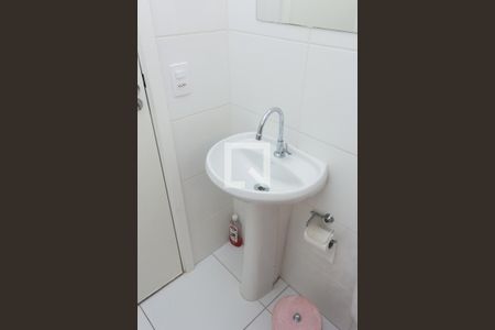 Apartamento para alugar com 40m², 2 quartos e sem vagaBanheiro