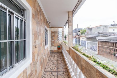 Sacada de casa para alugar com 2 quartos, 230m² em Pestana, Osasco