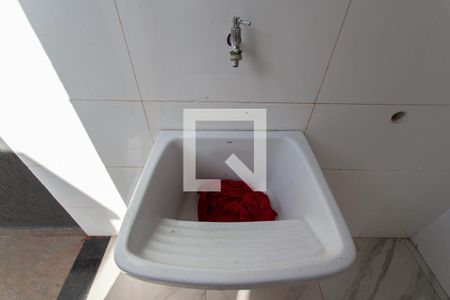 Casa à venda com 105m², 3 quartos e 2 vagasÁrea de Serviço