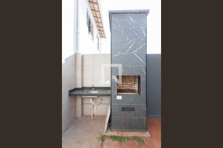 Casa à venda com 105m², 3 quartos e 2 vagasQuintal