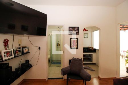 Sala 2 de casa à venda com 6 quartos, 300m² em Renascença, Belo Horizonte