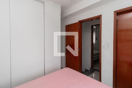 Casa de condomínio à venda com 60m², 2 quartos e 1 vaga Casa de condomínio à venda com 60m², 2 quartos e 1 vagaQuarto