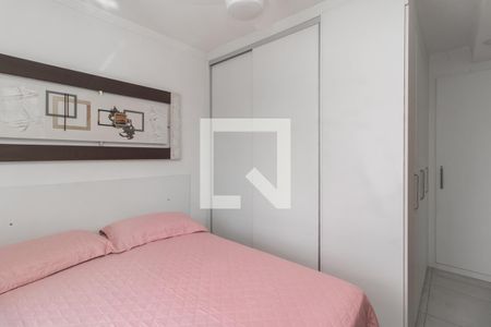 Quarto de casa de condomínio à venda com 2 quartos, 60m² em Vila Talarico, São Paulo