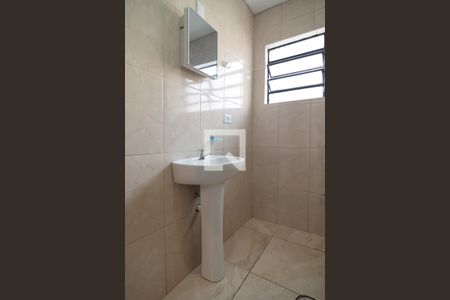 Banheiro de apartamento para alugar com 1 quarto, 45m² em Bela Vista, São Paulo