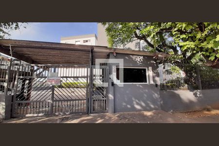 Apartamento para alugar com 51m², 2 quartos e 1 vagaFachada e portaria