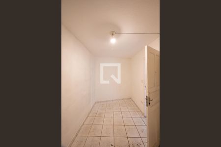 Quarto de casa para alugar com 1 quarto, 35m² em Vila Guarani (zona Sul), São Paulo