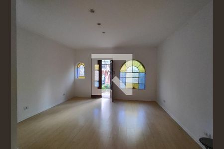 Sala de casa para alugar com 3 quartos, 150m² em Parque Colonial, São Paulo