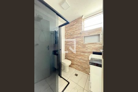 Banheiro de apartamento para alugar com 2 quartos, 50m² em Jardim Prudência, São Paulo
