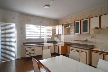 Casa para alugar com 170m², 3 quartos e 1 vaga Casa para alugar com 170m², 3 quartos e 1 vagaCozinha