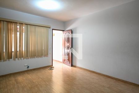 Sala de casa para alugar com 3 quartos, 170m² em Vila Nair, São Paulo