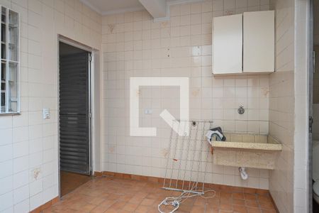 Casa para alugar com 170m², 3 quartos e 1 vaga Casa para alugar com 170m², 3 quartos e 1 vagaÁrea de Serviço