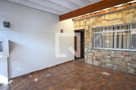 Casa para alugar com 170m², 3 quartos e 1 vaga Casa para alugar com 170m², 3 quartos e 1 vagaGaragem