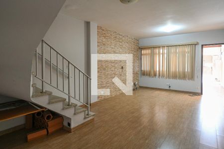 Sala de casa para alugar com 3 quartos, 170m² em Vila Nair, São Paulo