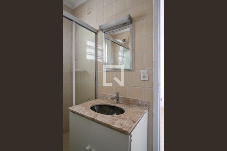 Casa para alugar com 170m², 3 quartos e 1 vaga Casa para alugar com 170m², 3 quartos e 1 vagaBanheiro do Quarto 1
