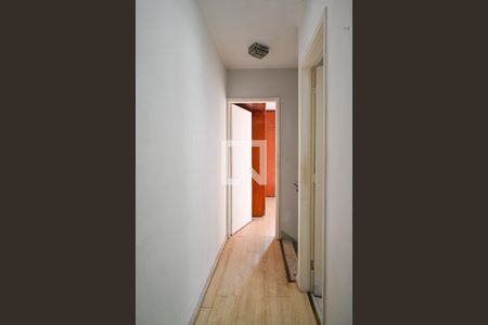Casa para alugar com 170m², 3 quartos e 1 vaga Casa para alugar com 170m², 3 quartos e 1 vagaCorredor