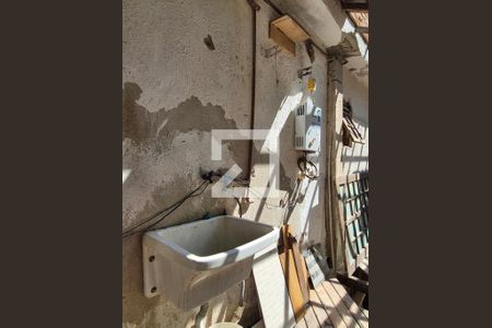 Casa de condomínio para alugar com 1000m², 2 quartos e 8 vagasÁrea de Serviço